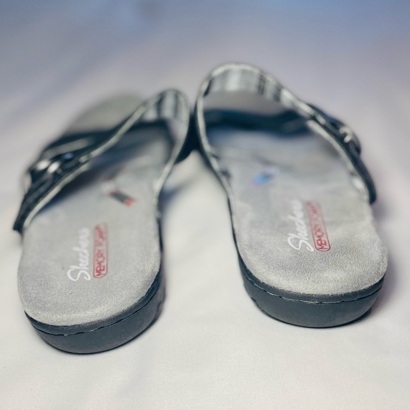 Skechers Black Arch Fit Reggae Trek Women’s Memory Foam Velcro Sandal Sz 9 - Picture 5 of 6